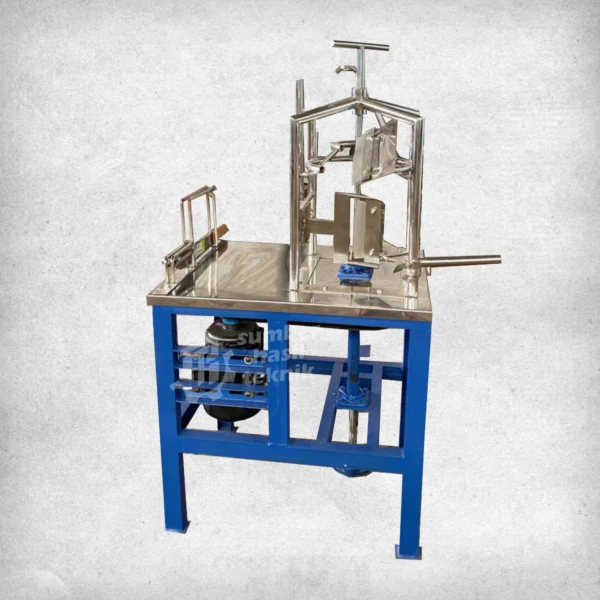 Mesin Kupas Kelapa Muda